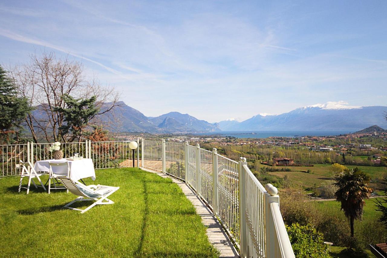 La Villa Degli Ulivi Soiano Del Lago Bagian luar foto
